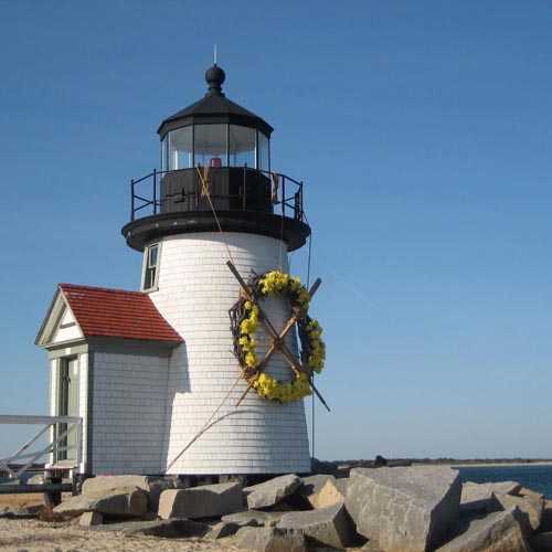 Cape Cod and Nantucket featuring the Daffodil Festival