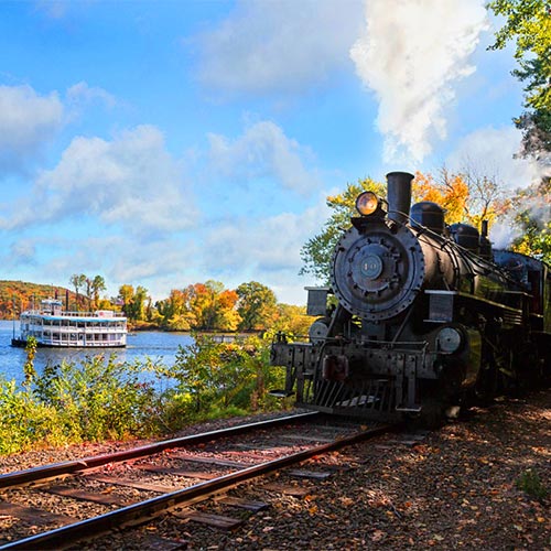 Essex Steam Train and Riverboat Cruise Lunch at the Griswold Inn