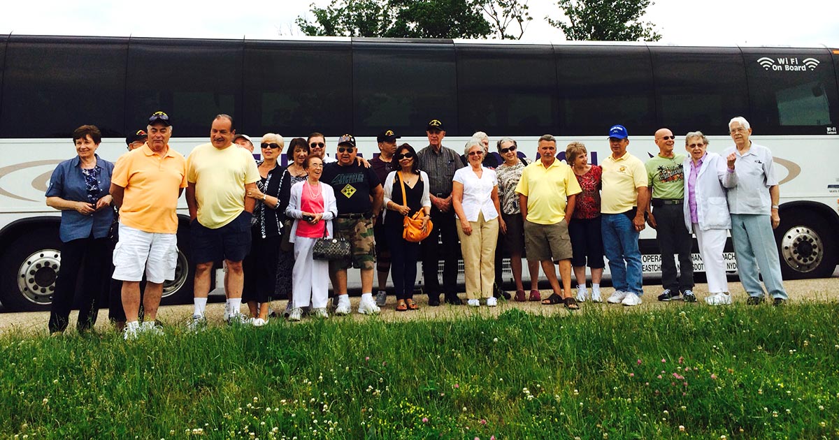 Premium Bus Tours by The Upper Class