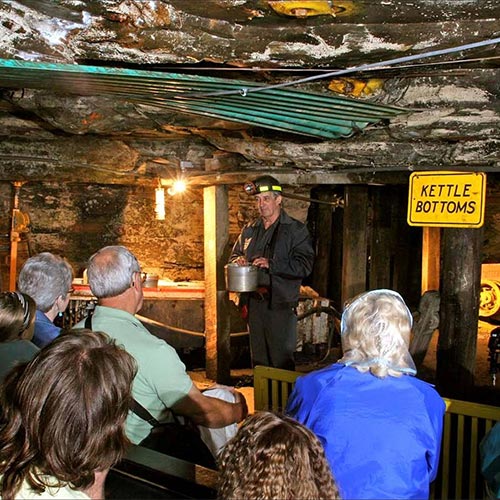 Pioneer Coal Mine & Locomotive Train